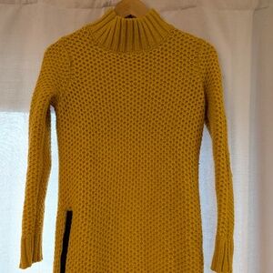 Banana Republic Mock Turtleneck Sweater with Zipper Side